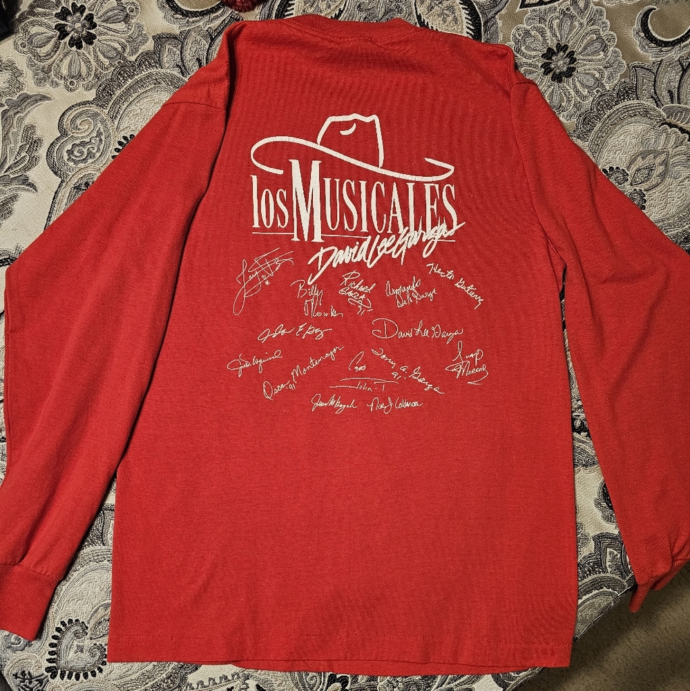 1991 David Lee Garza long sleeved Autograph print shirt - Picture 8 of 10